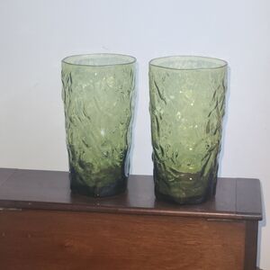2 16 Oz. Anchor Hocking Green Textured Glass Tumblers